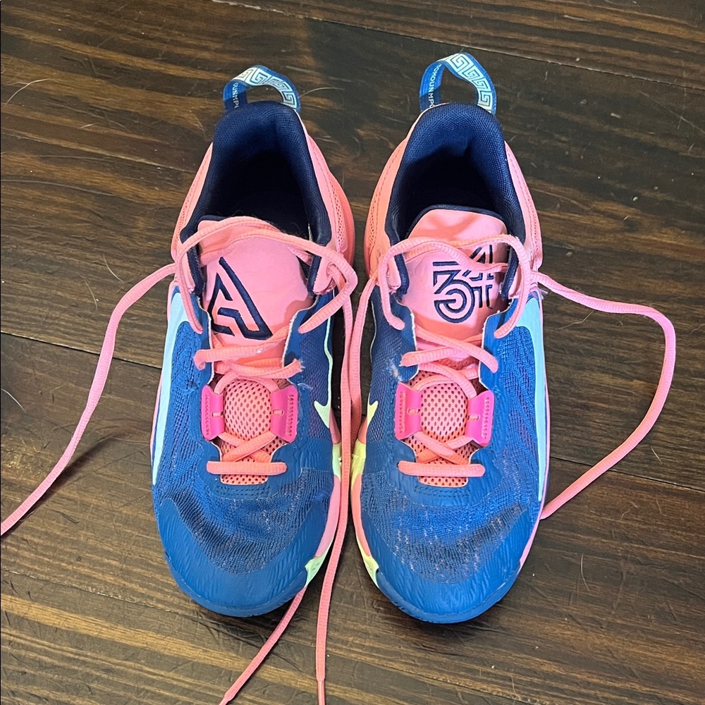 Nike Yunus Kids Blue and Pink Athletic Shoes